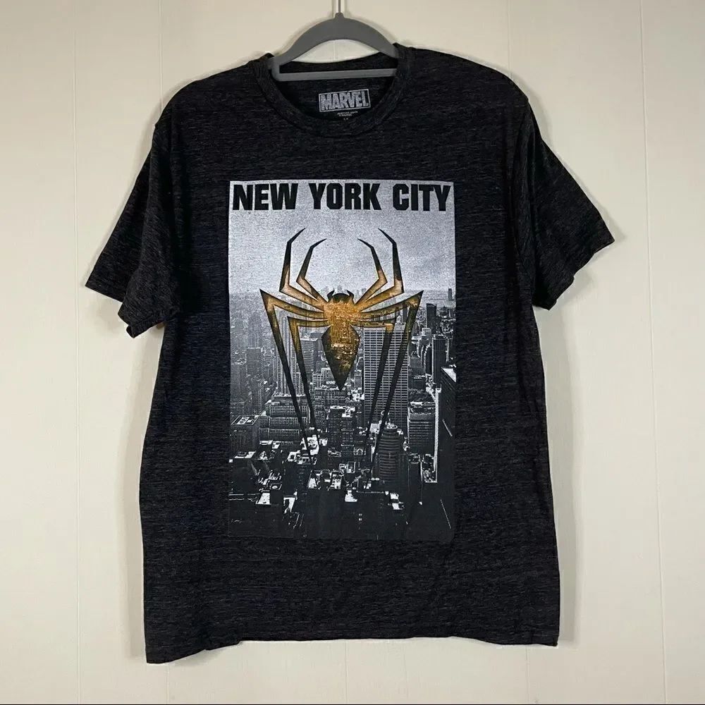 Hot Topic Spider-Man New York City Graphic T-Shirt